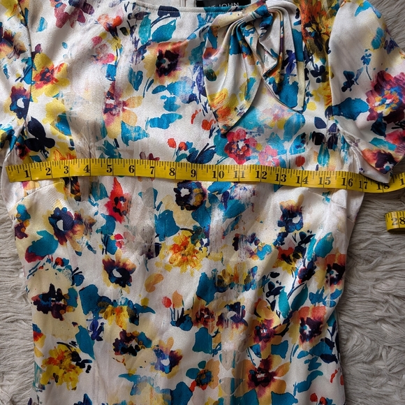 EUC St. John Watercolor Floral Silk Ruffle Hem Dress - Picture 6 of 12